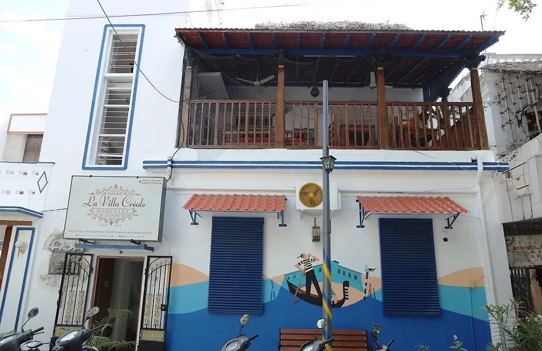 A La Villa Creole Cr-1